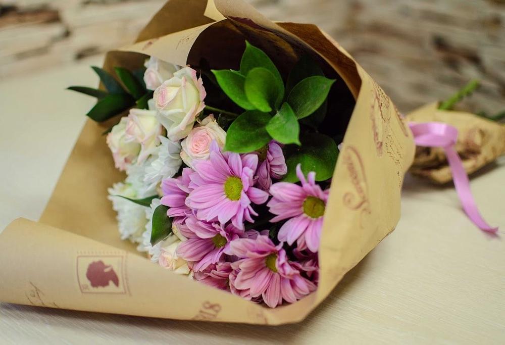 Букет цветов из: Розы и Хризантемы в Октябрьский Иркутской области