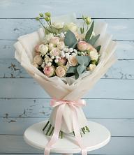 Букет цветов из:  Розы и Лизиантусы в Октябрьский Иркутской области