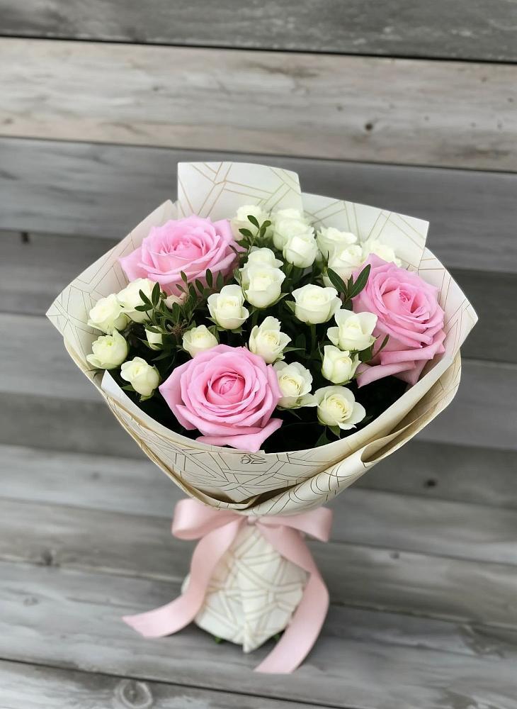 Букет цветов из: Розы в Октябрьский Иркутской области