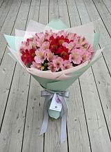Букет цветов из:  Альстромерии в Октябрьский Иркутской области
