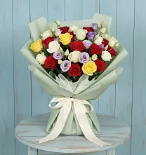 Букет цветов из:  Розы в Октябрьский Иркутской области