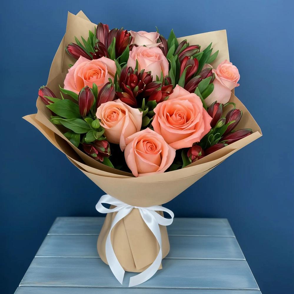 Букет цветов из: Розы и Альстромерии в Октябрьский Иркутской области