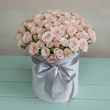 Цветочная композиция из Розы в шляпной коробке в Октябрьский Иркутской области