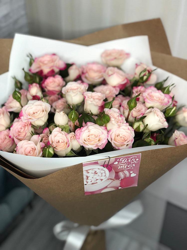 Букет цветов из: Розы в Октябрьский Иркутской области