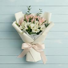 Букет цветов из:  Альстромерии в Октябрьский Иркутской области