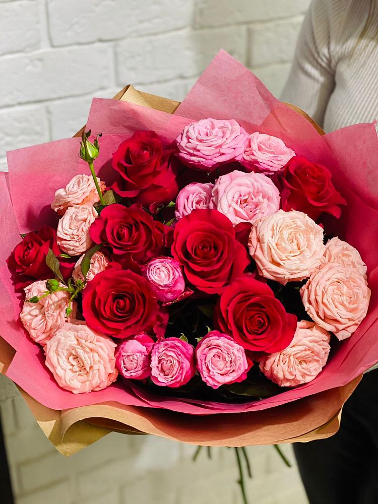 Букет цветов из: Розы в Октябрьский Иркутской области