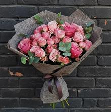 Букет цветов из:  Розы в Октябрьский Иркутской области
