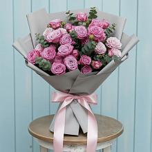 Букет цветов из:  Розы в Октябрьский Иркутской области